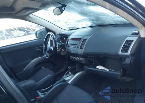 2013 Mitsubishi Outlander Se z USA, uszkodzony, nr VIN JA4JT3AW5DU012024